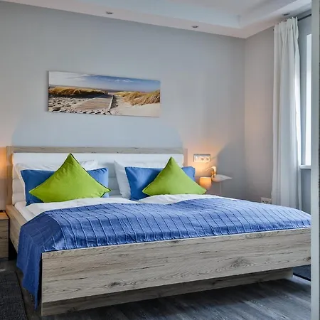 Moewe Jonathan Апартаменты Хёрнум